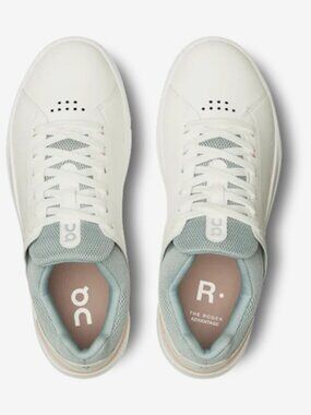 On Running The Roger Advantage Womens 7.5 White Sage Rose Sneakers 48.99454